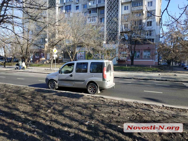 В центре Николаева столкнулись «Дэу» и «Фиат»