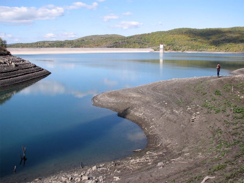 В Крыму заявили, что дождь закрыл проблему с водой до 1 мая