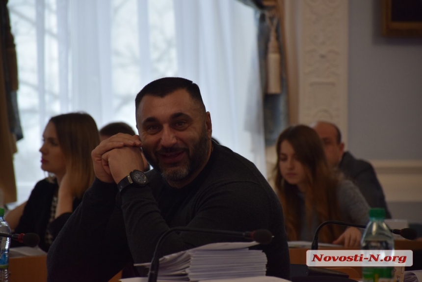 Как прошла первая в этом году сессия Николаевского горсовета. Фоторепортаж