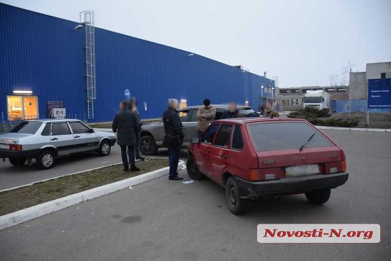 В Николаеве на взятке задержаны бывший и нынешний руководители ГАСКа