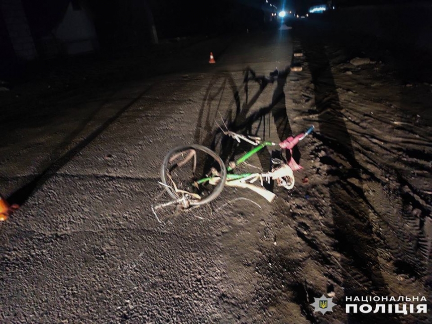 На Николаевщине микроавтобус сбил насмерть велосипедиста