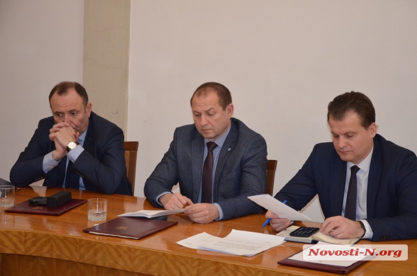 Власти Николаева утверждают, что не могут закупить тесты на коронавирус