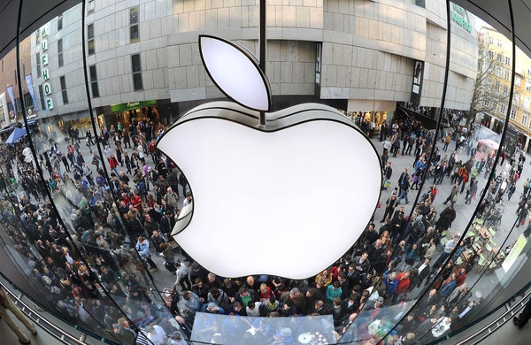 Из-за эпидемии коронавируса Apple объявила о закрытии магазинов за пределами Китая