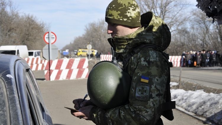 Командование ООС закрыло все пункты пропуска на Донбассе