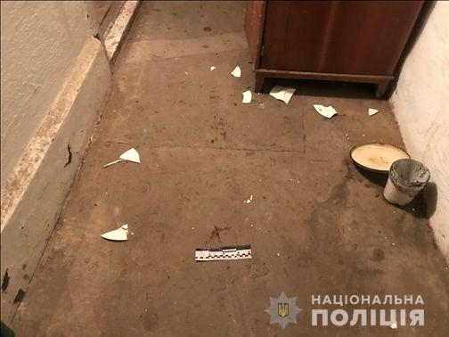 На Николаевщине парень, разнимая драку, получил удар ножом в грудь