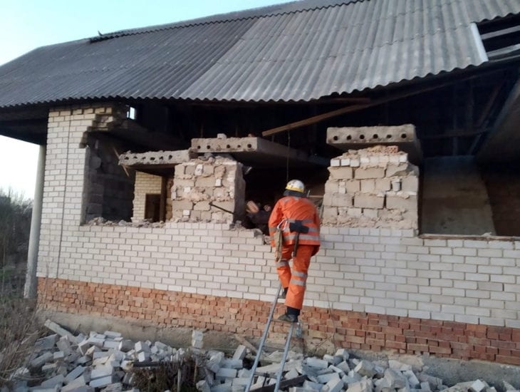 Под Днепром в недостроенном доме из-за падения стены погиб ребенок