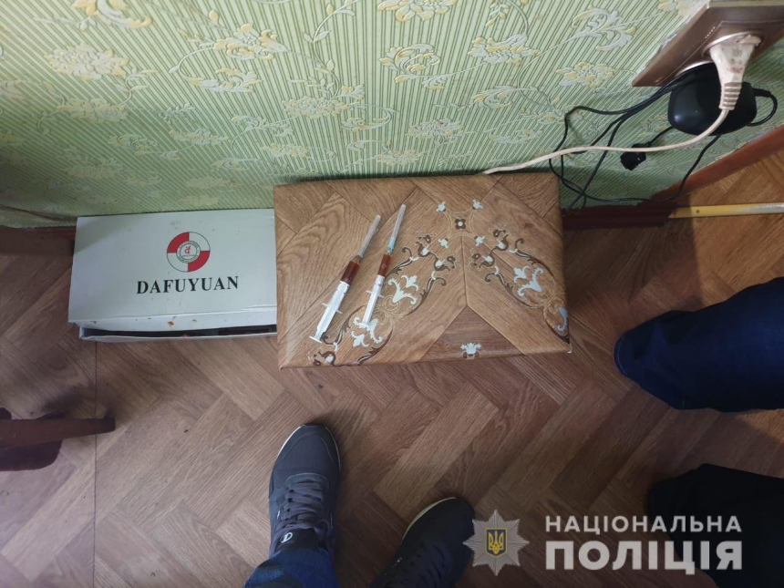 В Николаеве задержали банду наркодельцов, которую организовала 48-летняя женщина