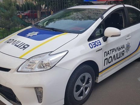 В Николаеве у областной «инфекционки» теперь постоянно дежурит полицейский патруль