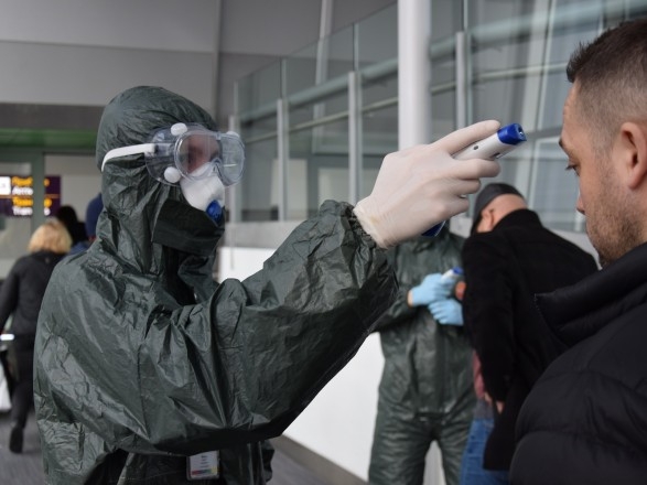 У мужчины обнаружили коронавирус при проверке в аэропорту «Борисполь»