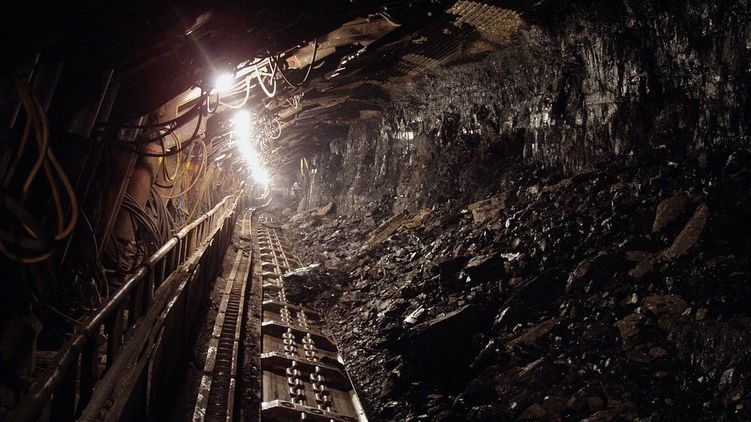 Уголь впервые за 100 лет стал дороже нефти на мировых рынках