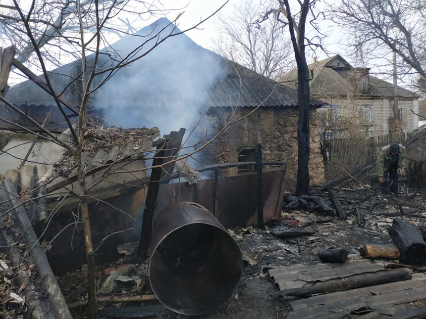 Спасатели Николаевщины трижды за сутки тушили пожар в частном секторе