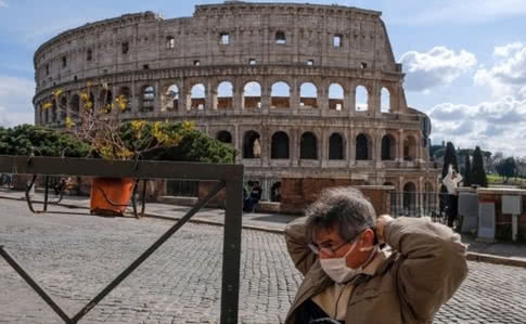 В течение 10 дней в Италии ожидают спад эпидемии коронавируса
