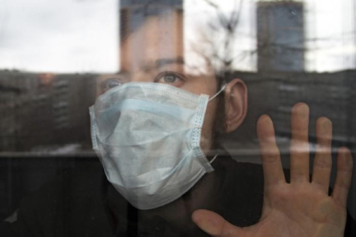 В Петербурге введен режим полной изоляции из-за коронавируса