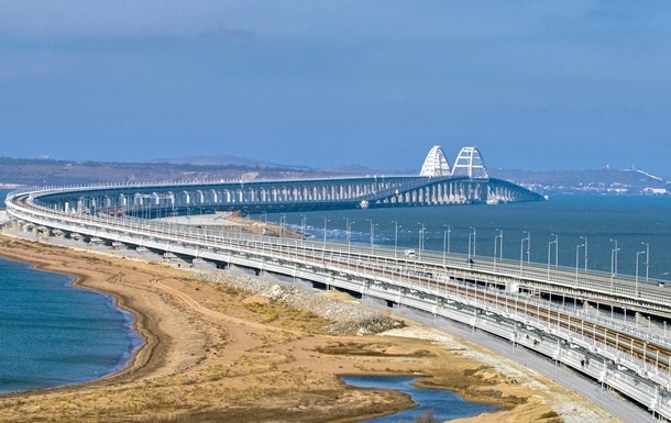Крымский мост перекроют из-за COVID-19