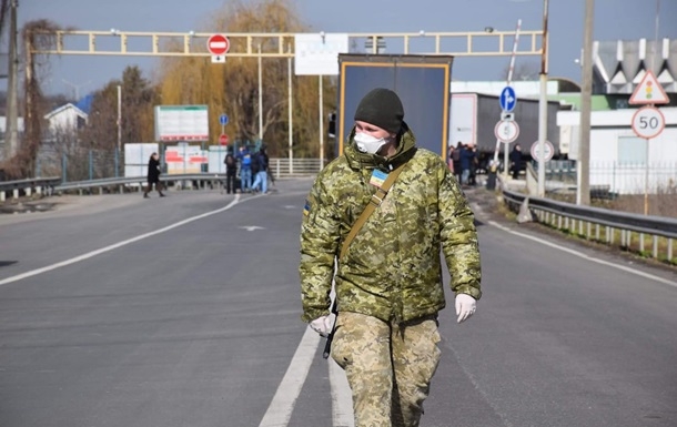 В Украину за сутки вернулись семь тысяч граждан из-за границы