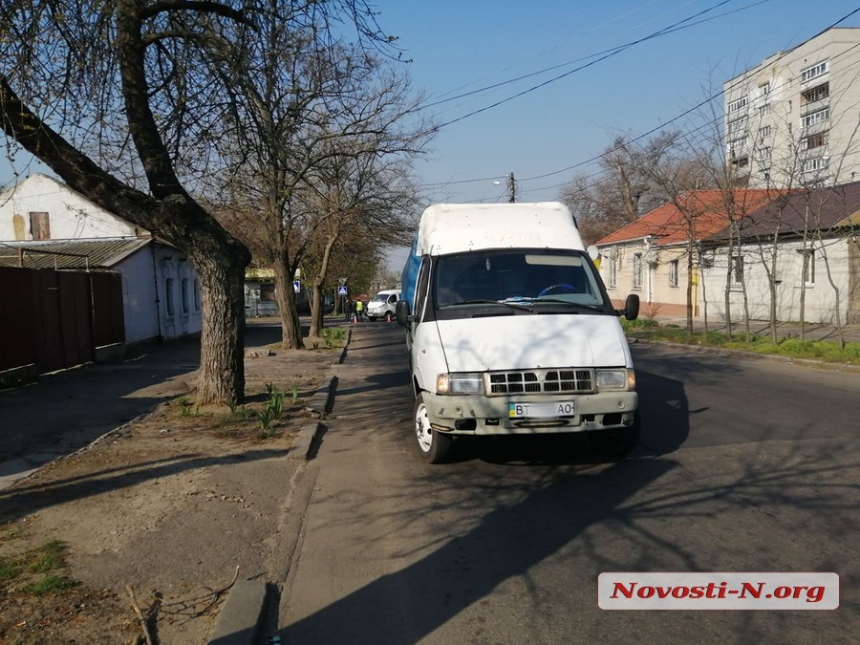 В Николаеве столкнулись две «Газели»