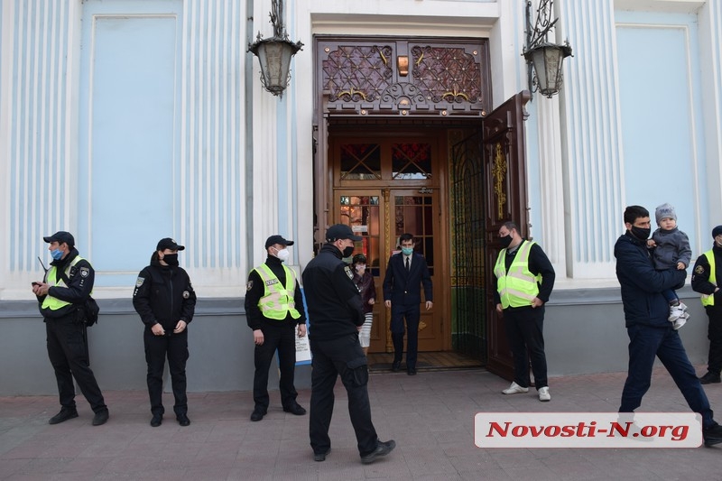 Как в Николаеве в карантин отмечали Вербное воскресенье. ФОТО