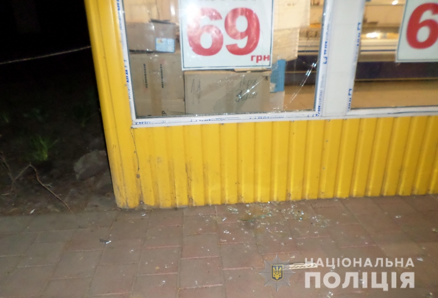 На Николаевщине задержали парня, который полтора месяца обворовывал магазины