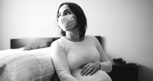 Коронавирус: в Минздраве рассказали, входят ли беременные в группу риска