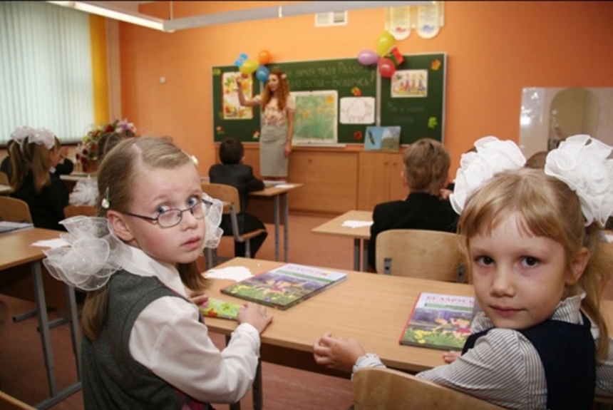 В Белоруссии открыли школы: на занятия явились около 40% учеников