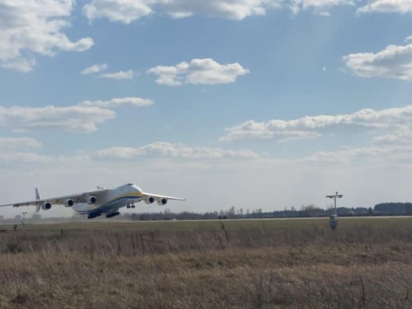 Самолет «Мрия» привез в Украину из Китая рекордный объем медицинского груза  