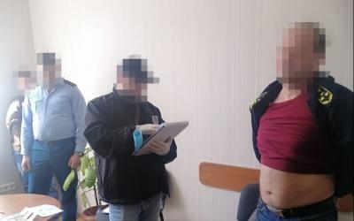 В Одессе арестовали чиновников таможни, требовавших взятку за растаможку контейнеров