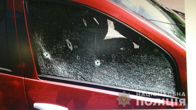 В Харькове водитель устроил стрельбу на дороге из-за нарушения ПДД