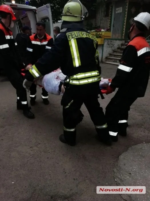 Умерла 90-летняя женщина, выпавшая с 3-го этажа в Николаеве