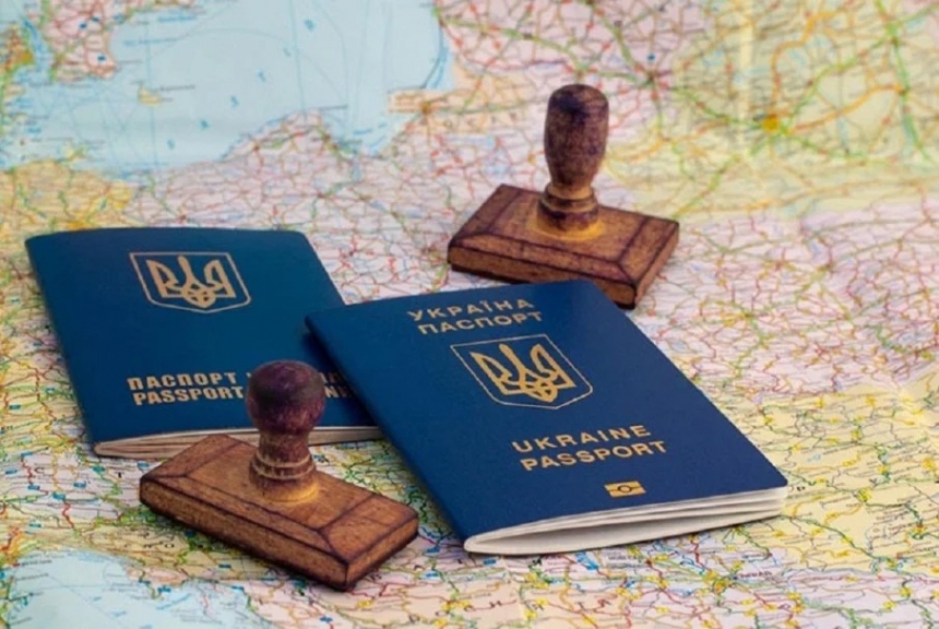 Названы страны ЕС, куда чаще всего ездили украинцы за три года безвиза