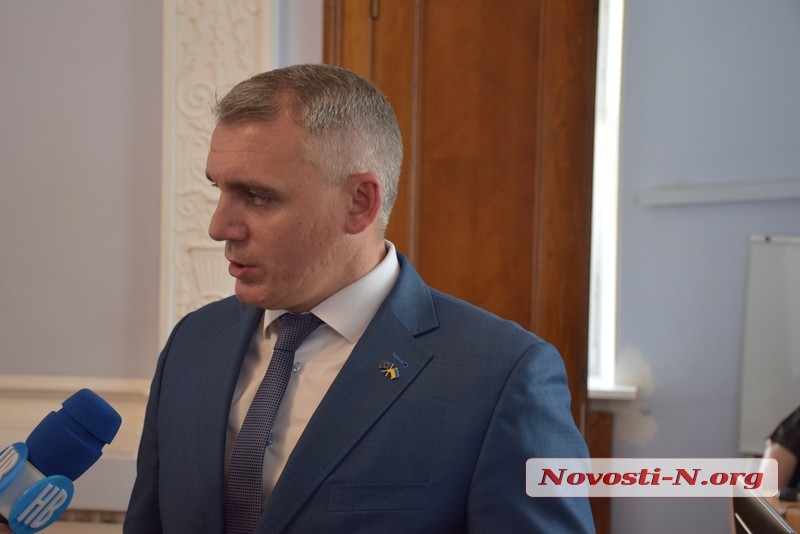Сенкевич заявил, что Николаев готов помогать областной «инфекционке», но никто не обращался