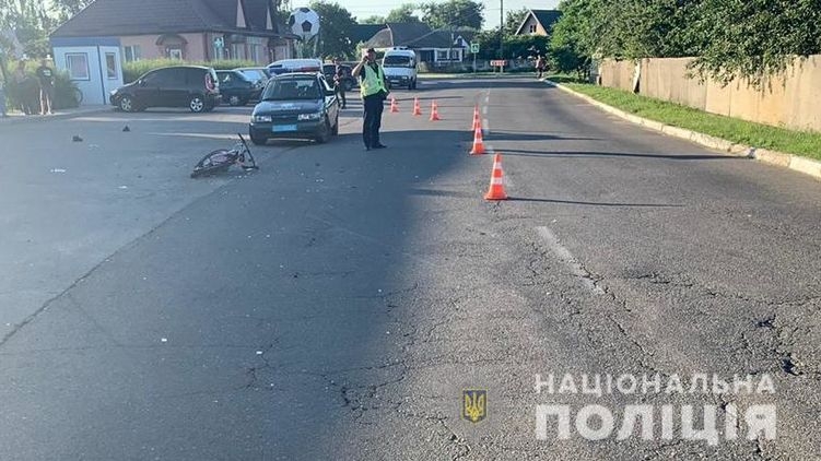 Под Киевом пьяный водитель сбил 13-летнюю девочку - ребенок в реанимации