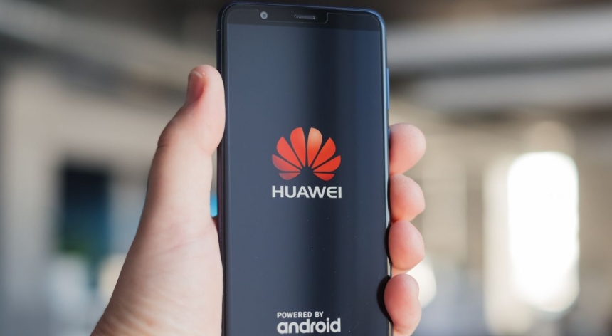Власти Великобритании выгнали Huawei