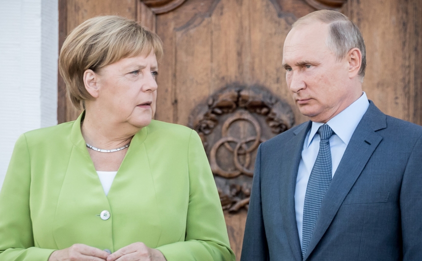 Путин и Меркель обсудили Украины