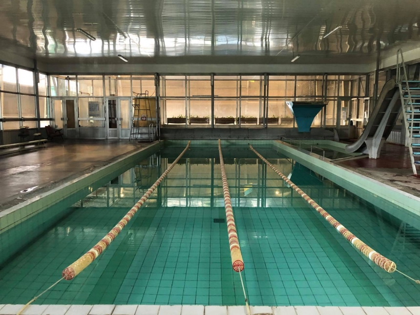 В Николаеве после ремонта открыли в спортшколе бассейн