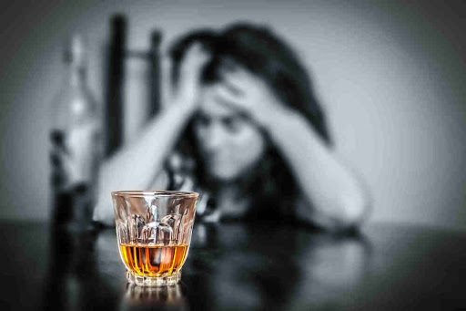 17-летняя девушка умерла, выпив «паленый» алкоголь — проводится расследование