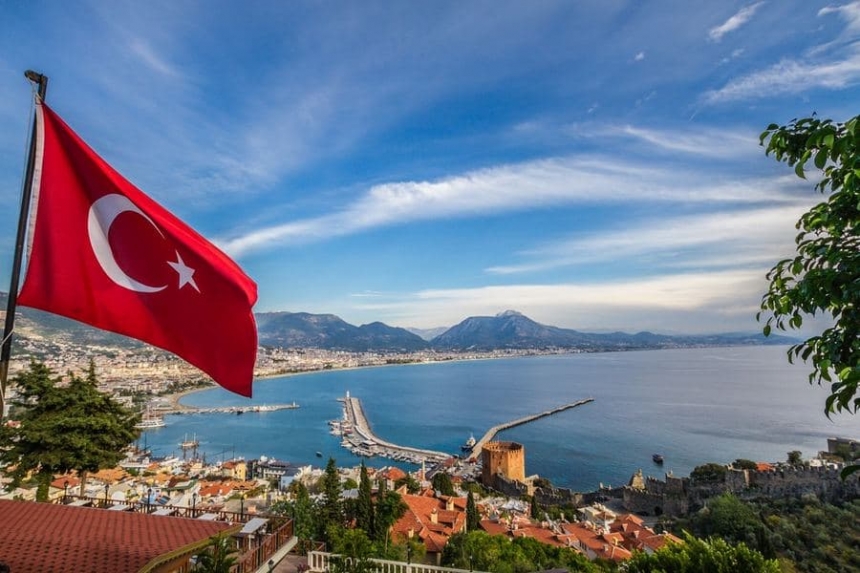 В августе Турцию могут закрыть для украинских туристов