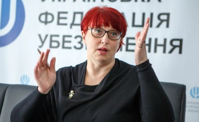 Депутат от «Слуги народа» пожаловалась на низкую зарплату