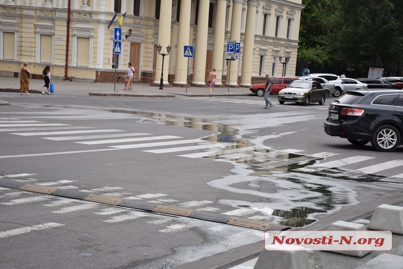 В Николаеве на Серой площади снова «потоп»