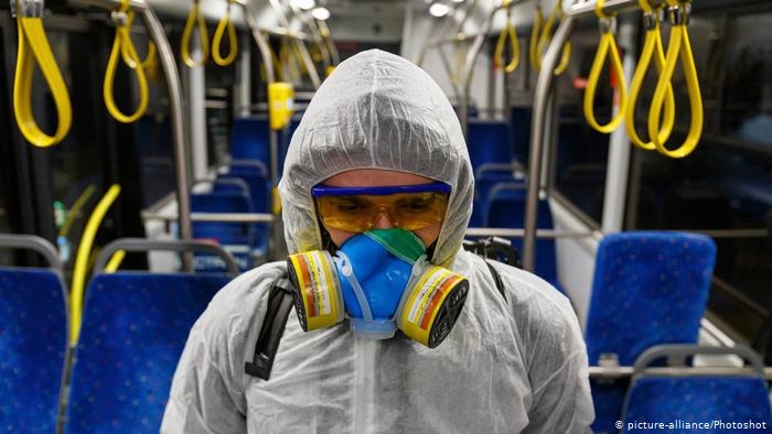 Почти 65 тысяч случаев заболевания коронавирусом в Украине