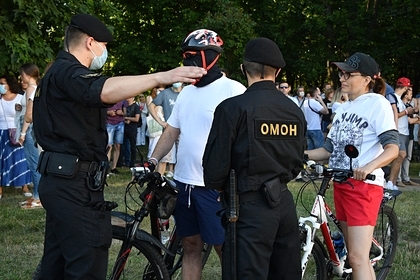 Смерть человека на акции протеста в Минске опровергли