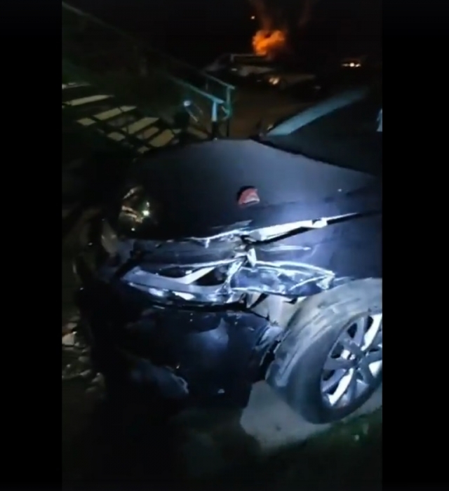 Пьяная девушка угнала авто с николаевскими номерами и протаранила три машины. Видео
