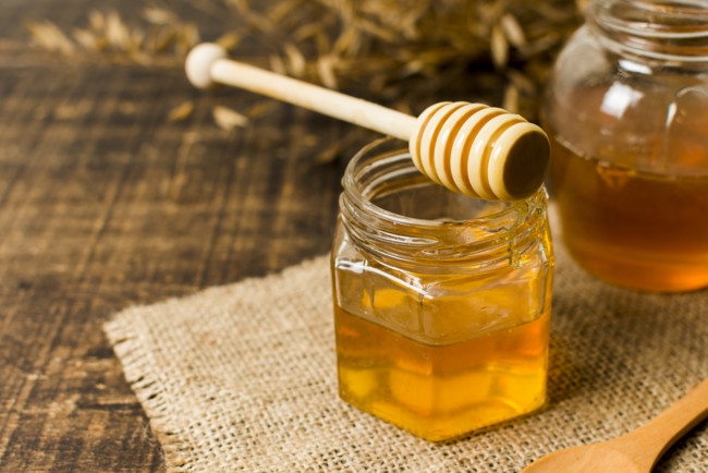 В июле в Николаевской области подорожали мед, алкоголь и топливо