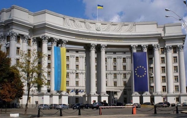 Впервые в истории МИД вызвал посла в Беларуси на консультации в Киев
