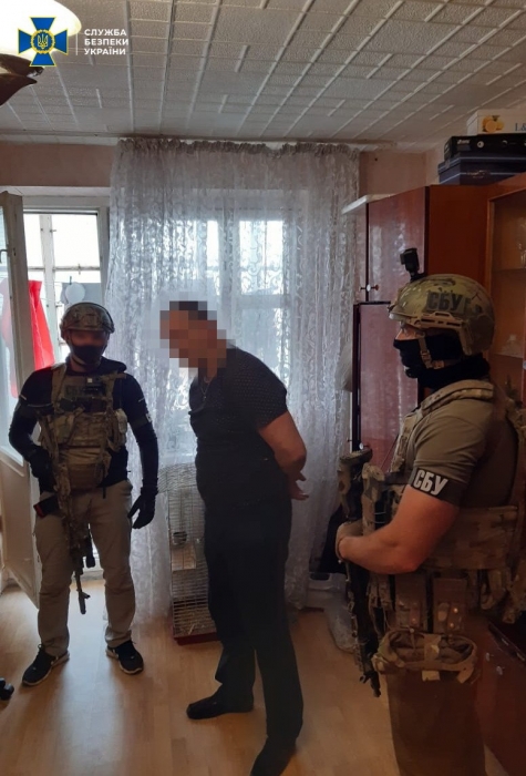 СБУ задержала экс-полицейского за поджог автомобиля львовской журналистки