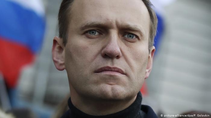 Навального отправили на лечение в Берлин. Видео