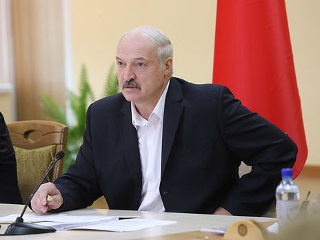 Лукашенко уволил посла, который поддержал протестующих в Беларуси
