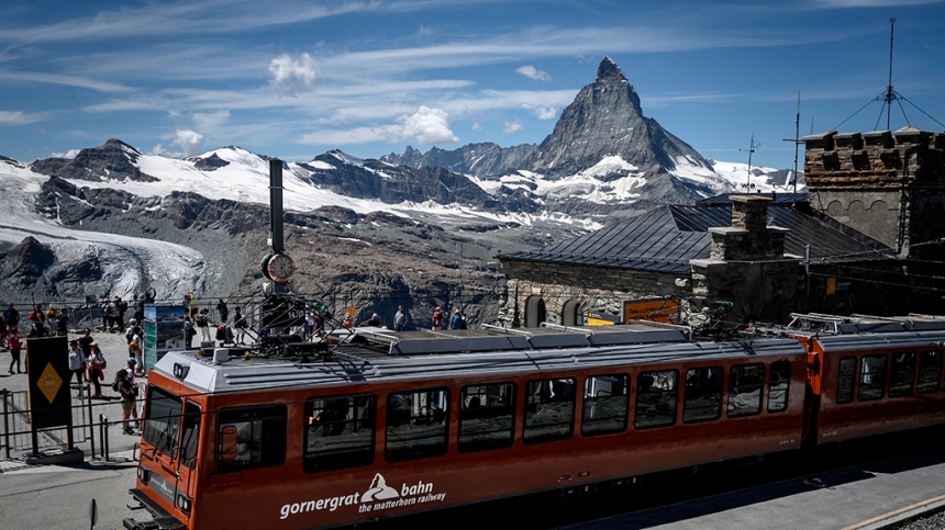 В Швейцарии туристам будут давать деньги на развлечения