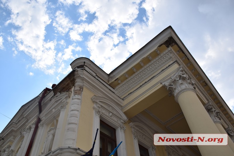В Николаеве по государственной программе хотят капитально отремонтировать русский театр