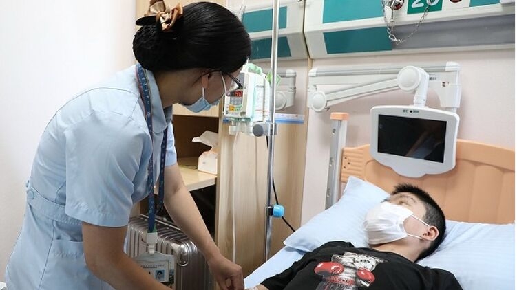 В Китае за сутки обнаружили почти три десятка новых случаев завезенного коронавируса