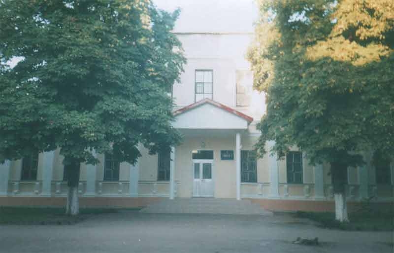 В Вознесенске закрыли гимназию: учитель заболел коронавирусом